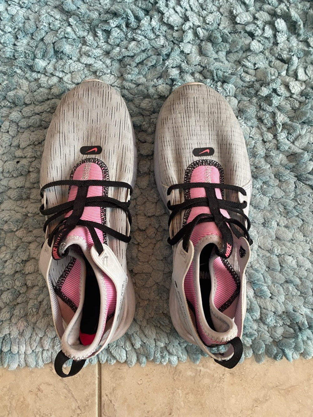 Nike Natural Motion Offset 6.0 2019 Gray Pink Athletic Running Women’s Sneakers